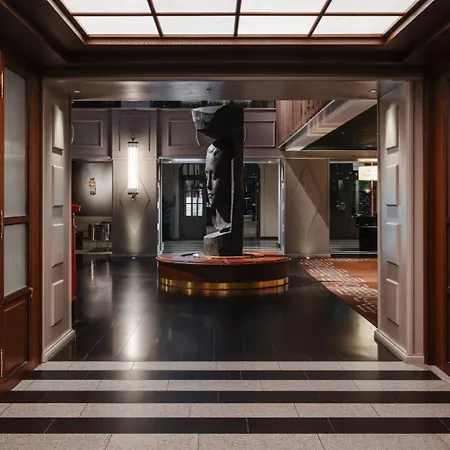 Clarion Hotel Post-3